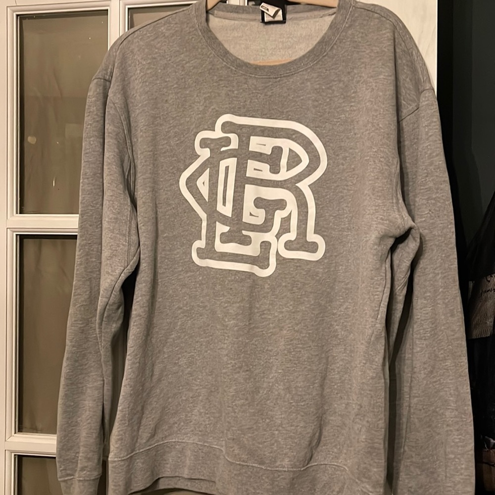 Mens lrg sweatshirt